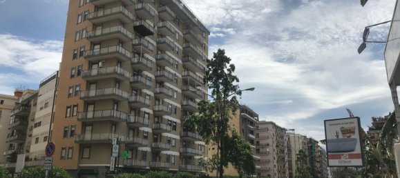 5 bedrooms Apartment in Palermo, Italy No. 348528 17