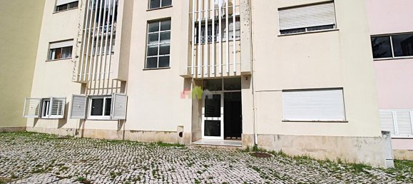 3 bedrooms Apartment in Loures, Portugal No. 94683 2