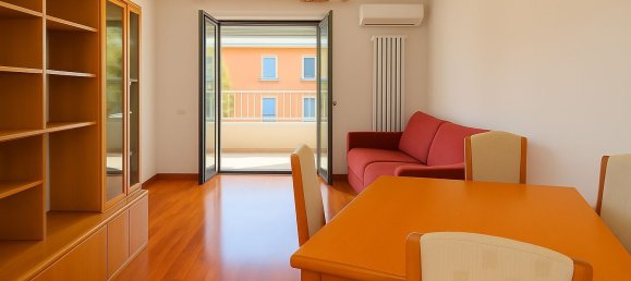Apartamento de 2 divisões em Lomazzo, Italy N.º 305446 4