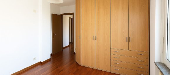 Apartamento de 2 divisões em Lomazzo, Italy N.º 305446 20