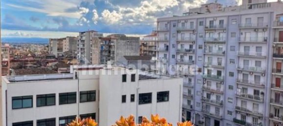 2 bedrooms Apartment in Catania, Italy No. 153116 9