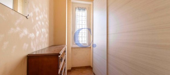 3 bedrooms Apartment in Rome, Italy No. 373465 21