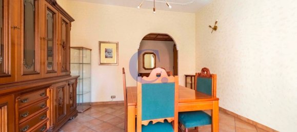 3 bedrooms Apartment in Rome, Italy No. 373465 4