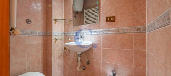 3 bedrooms Apartment in Rome, Italy No. 373465 27