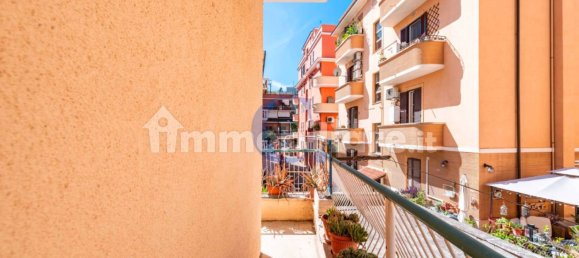 3 bedrooms Apartment in Rome, Italy No. 373465 20