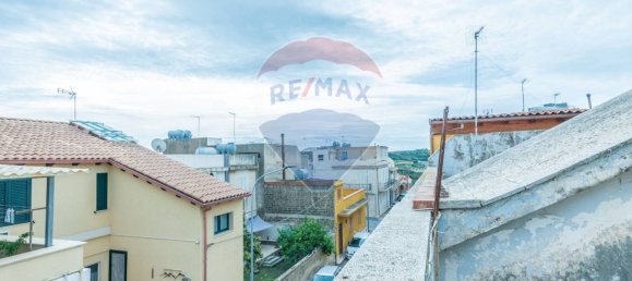 4 Schlafzimmer Haus in Noto, Italy, Nr. 235240 41