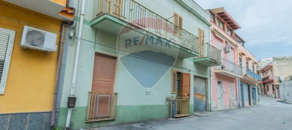 4 Schlafzimmer Haus in Noto, Italy, Nr. 235240 2