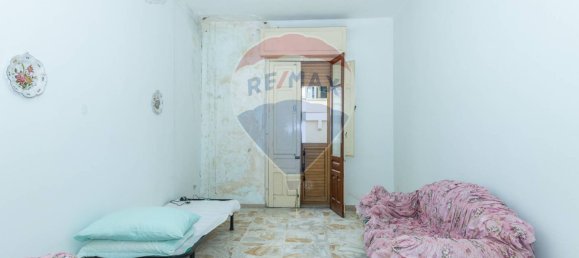 4 Schlafzimmer Haus in Noto, Italy, Nr. 235240 31