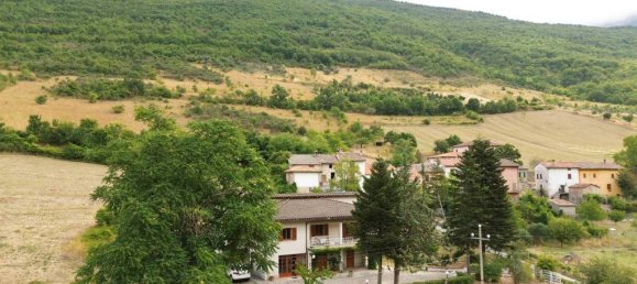 Villa de 6 habitaciónes en Cantiano, Italy No. 317432 6