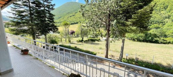 Villa de 6 habitaciónes en Cantiano, Italy No. 317432 19