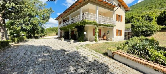 Villa de 6 habitaciónes en Cantiano, Italy No. 317432 12