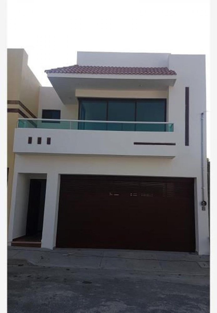 3 bedrooms House in Veracruz, Mexico No. 216151