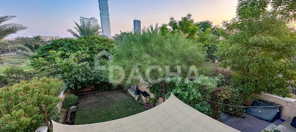 Moradia em banda T1 em Jumeirah Village Triangle, UAE N.º 27697 13