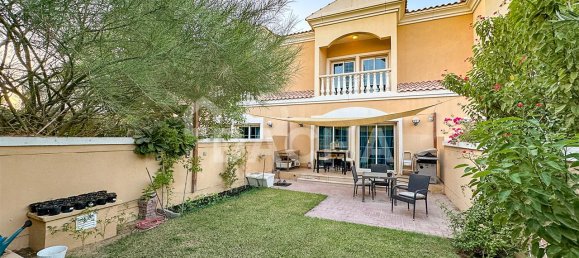 Moradia em banda T1 em Jumeirah Village Triangle, UAE N.º 27697 17