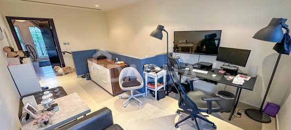 Moradia em banda T1 em Jumeirah Village Triangle, UAE N.º 27697 9