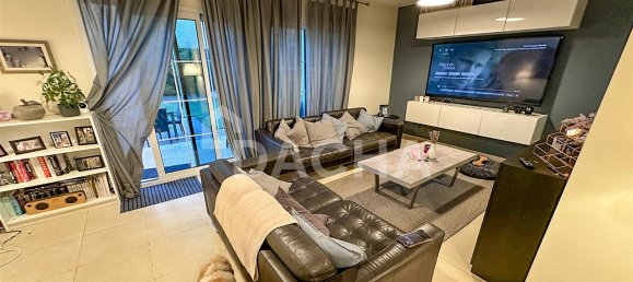 Moradia em banda T1 em Jumeirah Village Triangle, UAE N.º 27697 5