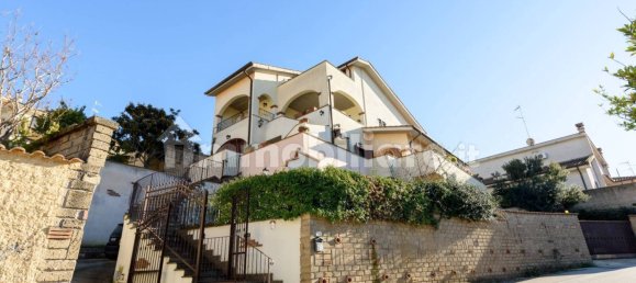 3 bedrooms Villa in Sacrofano, Italy No. 318411 18
