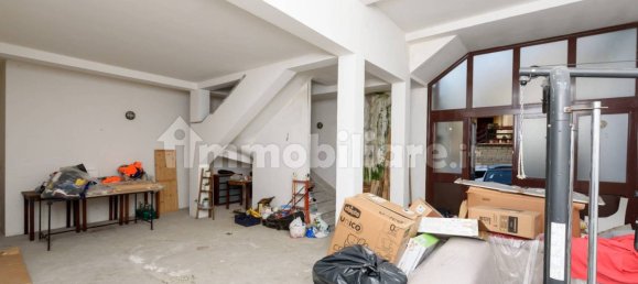 3 bedrooms Villa in Sacrofano, Italy No. 318411 2