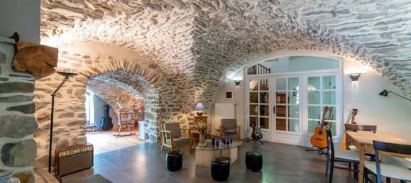 12 bedrooms House in Hautes-Alpes, France No. 308216 6