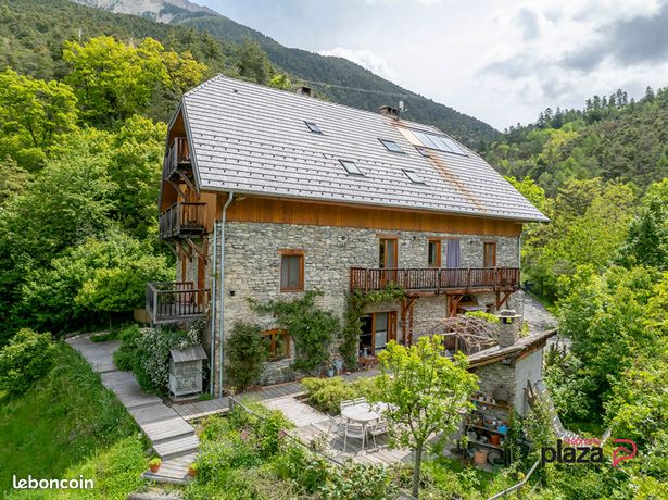 12 bedrooms House in Hautes-Alpes, France No. 308216