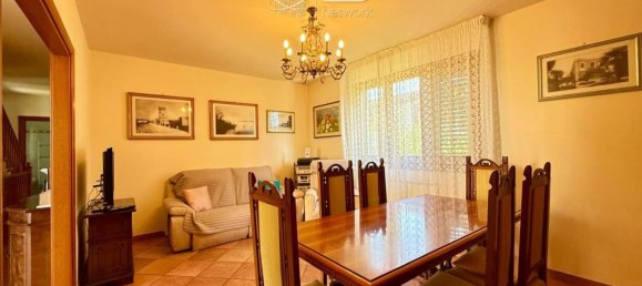 4 bedrooms Villa in Viareggio, Italy No. 332551 8