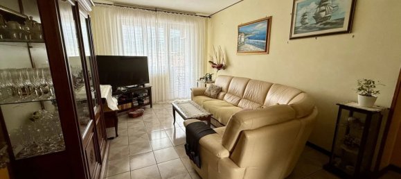 6 rooms Apartment in Lucca, Italy No. 278877 23