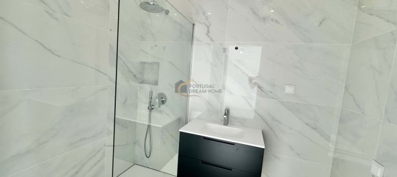 4 bedrooms Villa in Albufeira, Portugal No. 107725 6