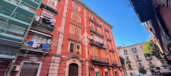 3 bedrooms Apartment in Naples, Italy No. 315591 6