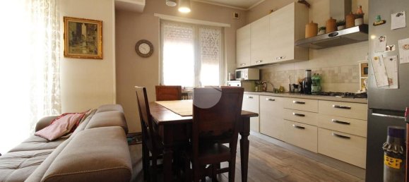 4 rooms Apartment in Rivoli, Italy No. 269434 4