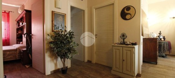 4 rooms Apartment in Rivoli, Italy No. 269434 7