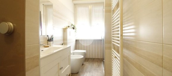 4 rooms Apartment in Rivoli, Italy No. 269434 11