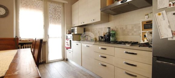 4 rooms Apartment in Rivoli, Italy No. 269434 5