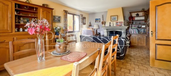 3 Schlafzimmer Haus in Uzes, France, Nr. 346618 10