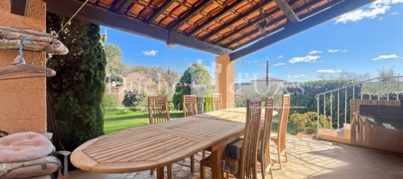 3 Schlafzimmer Haus in Uzes, France, Nr. 346618 7