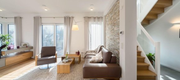 7 rooms Townhouse in Kaiserslautern, Germany No. 198346 6