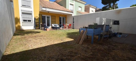 3 غرف نوم تاون هاوس في Cadiz, Spain رقم 168130 2