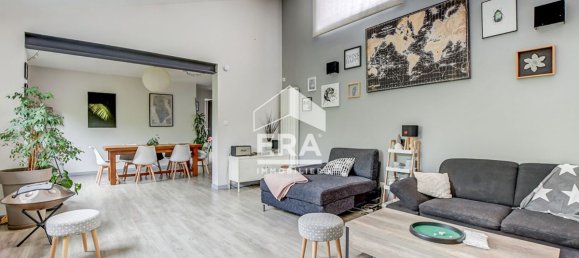 3 bedrooms House in Castelginest, France No. 196982 3