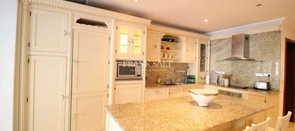 Квартира с 2 спальнями в Сент-Джулианс, Мальта № 6873 4