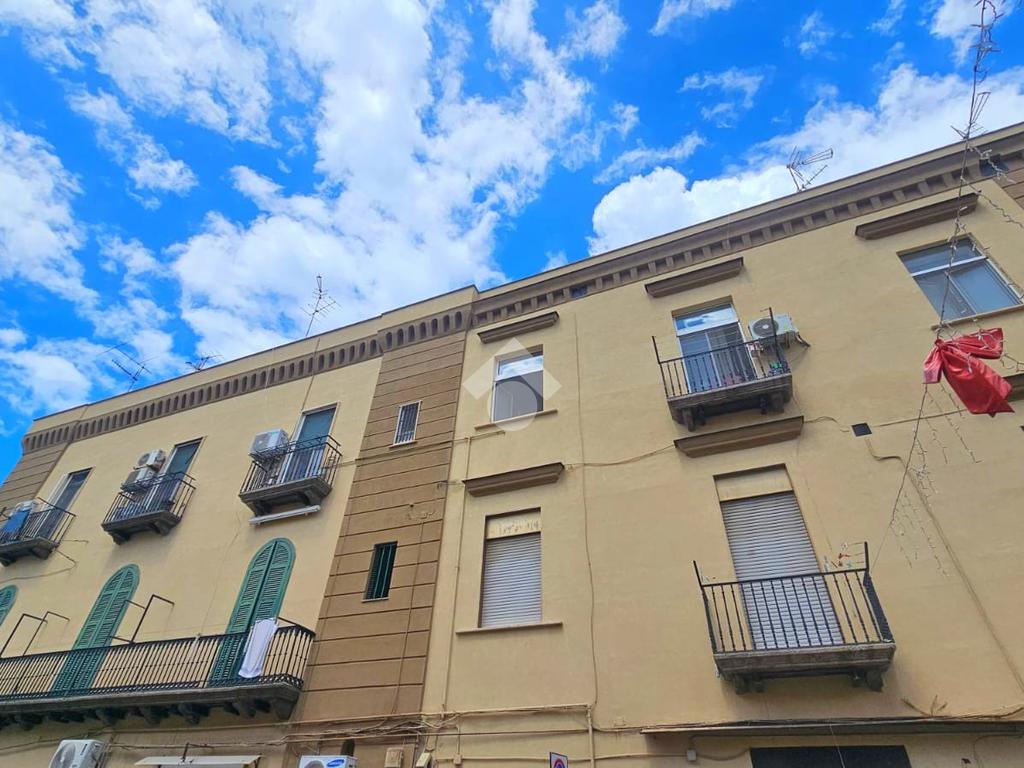 2 bedrooms Apartment in Naples, Italy No. 257845