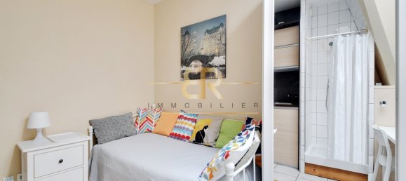 Studio in Paris, France No. 125560 4