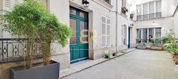 Studio in Paris, France No. 125560 9
