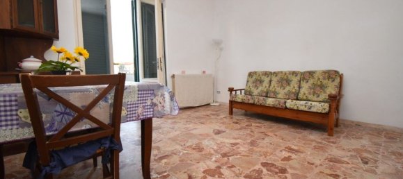 4 rooms House in Seravezza, Italy No. 152166 3