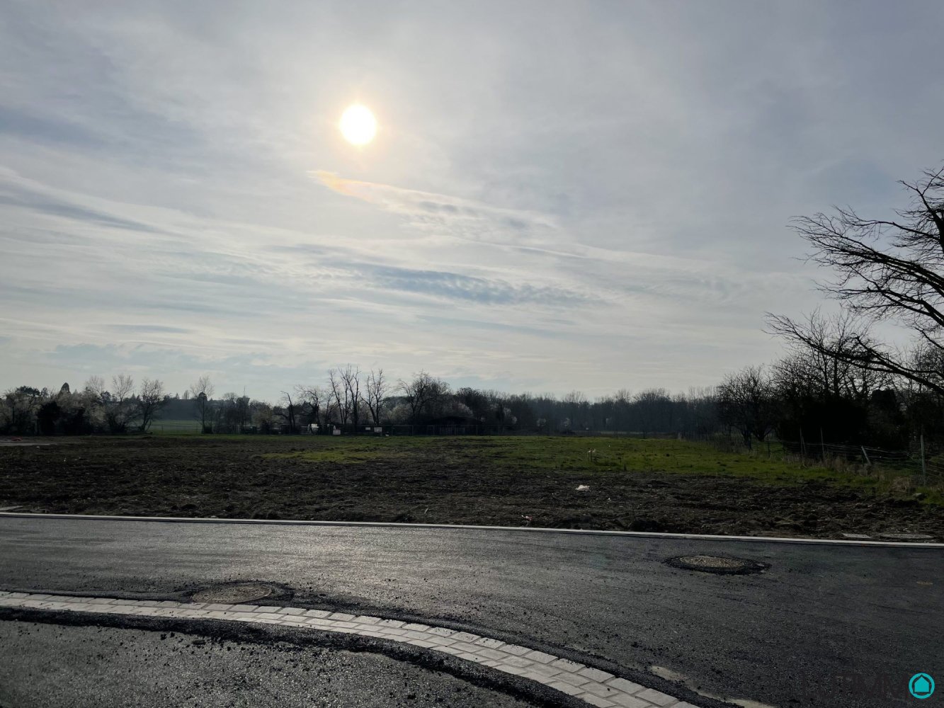  Land in Pfastatt, France No. 85184