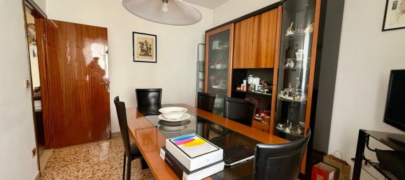 6 rooms Apartment in Recanati, Italy No. 188721 5