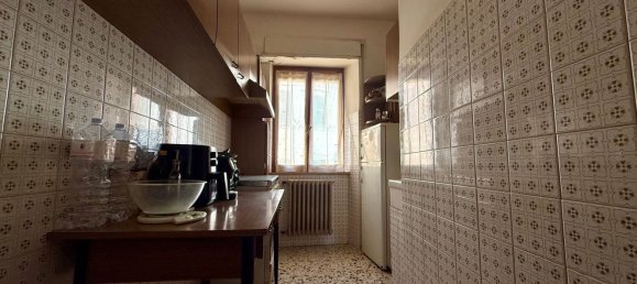 6 rooms Apartment in Recanati, Italy No. 188721 13