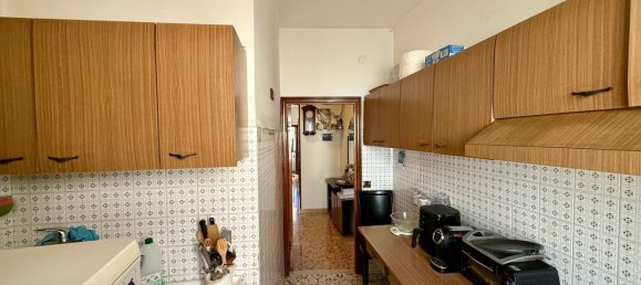 6 rooms Apartment in Recanati, Italy No. 188721 10