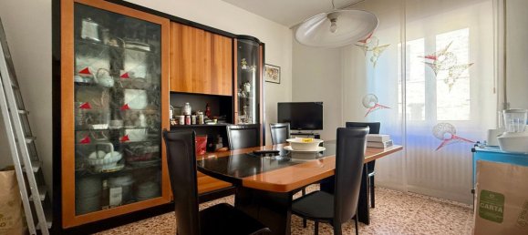 6 rooms Apartment in Recanati, Italy No. 188721 6