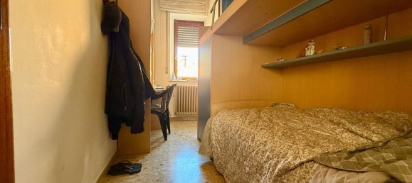 6 rooms Apartment in Recanati, Italy No. 188721 16