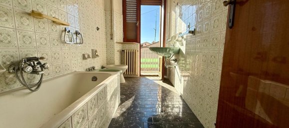 6 rooms Apartment in Recanati, Italy No. 188721 37