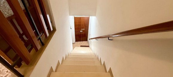 6 rooms Apartment in Recanati, Italy No. 188721 26